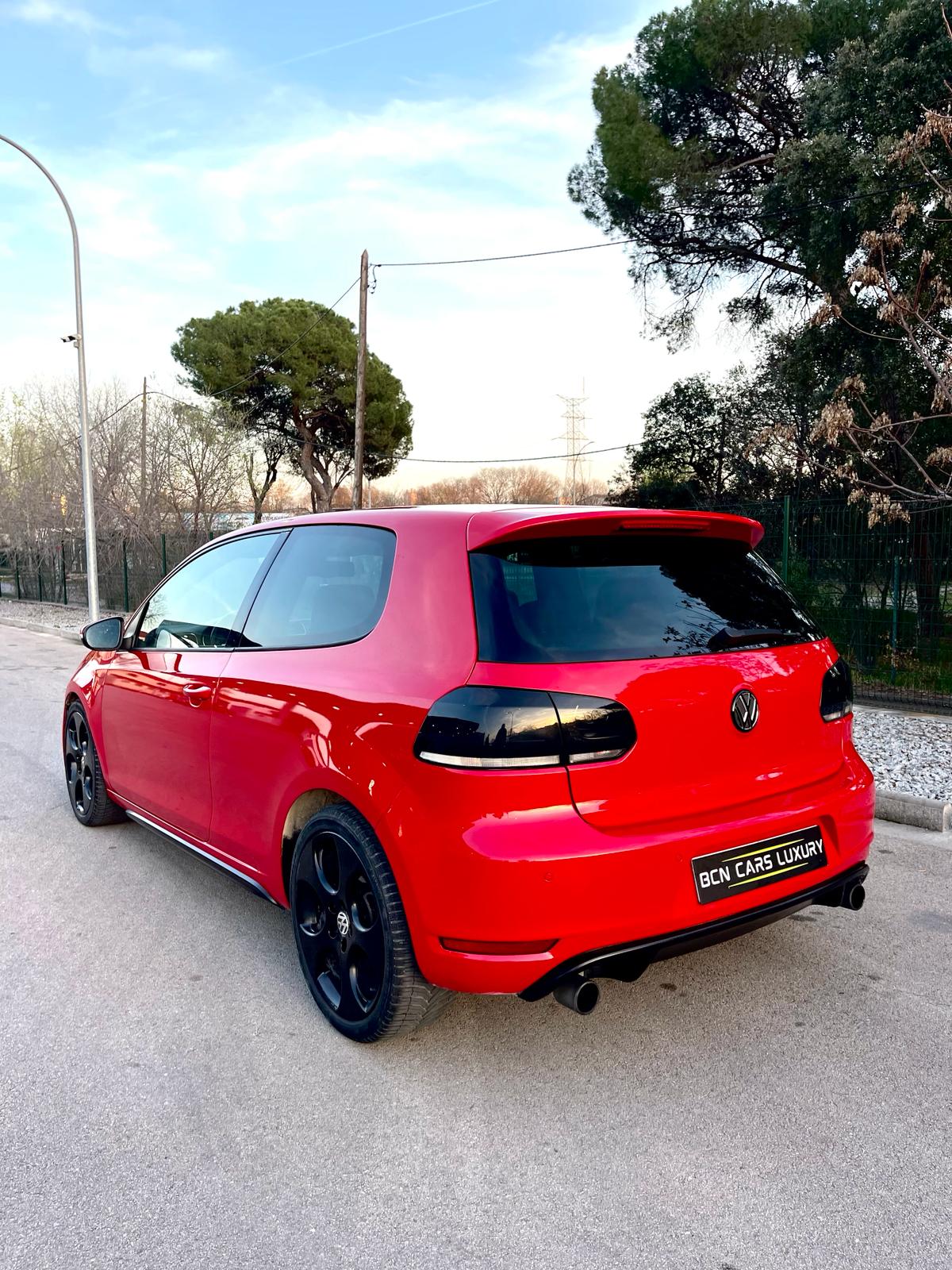VOLKSWAGEN GOLF VI GTI