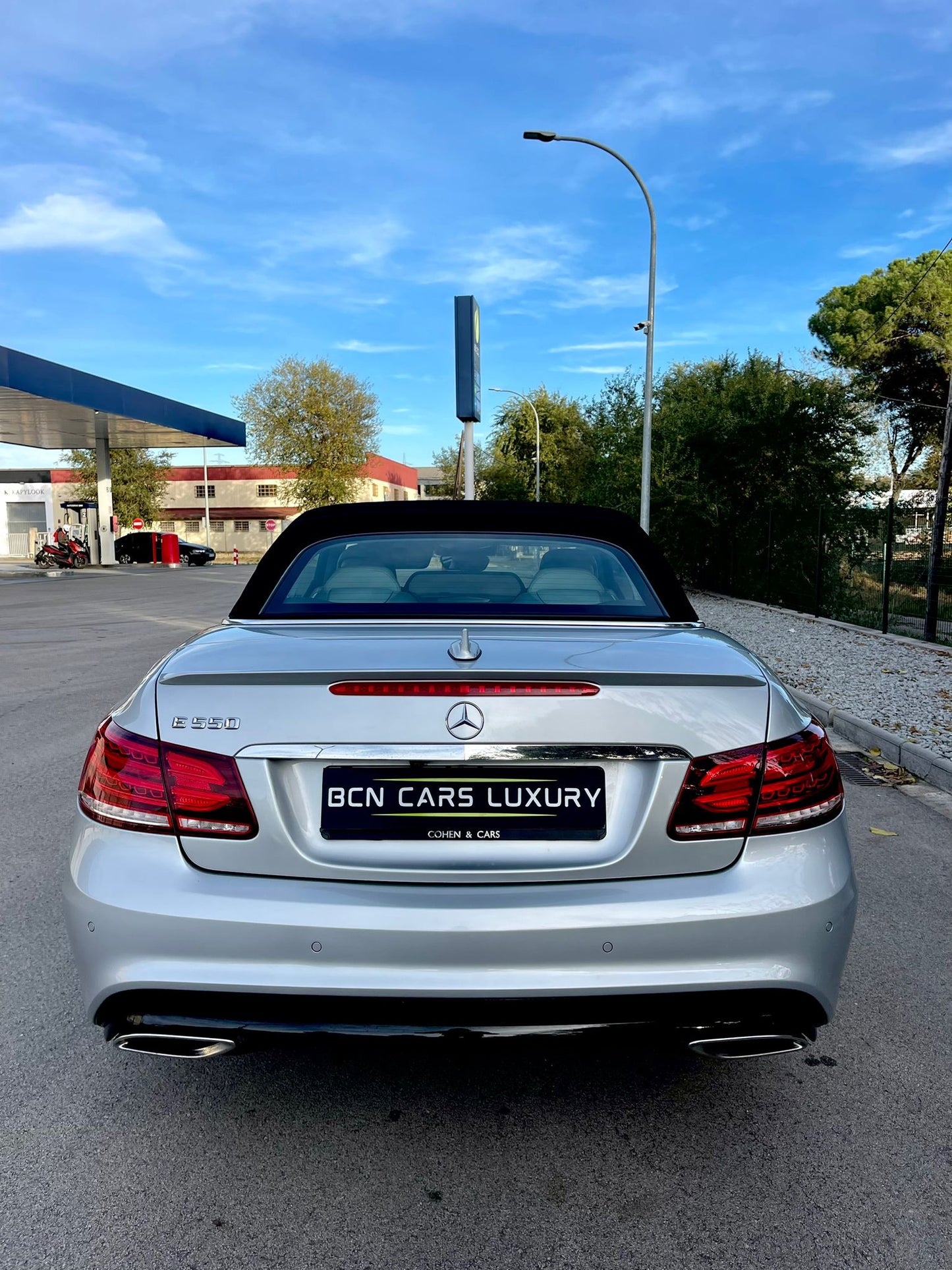 MERCEDES CLASE E550 4.7 V8 BITURBO 410CV CABRIO