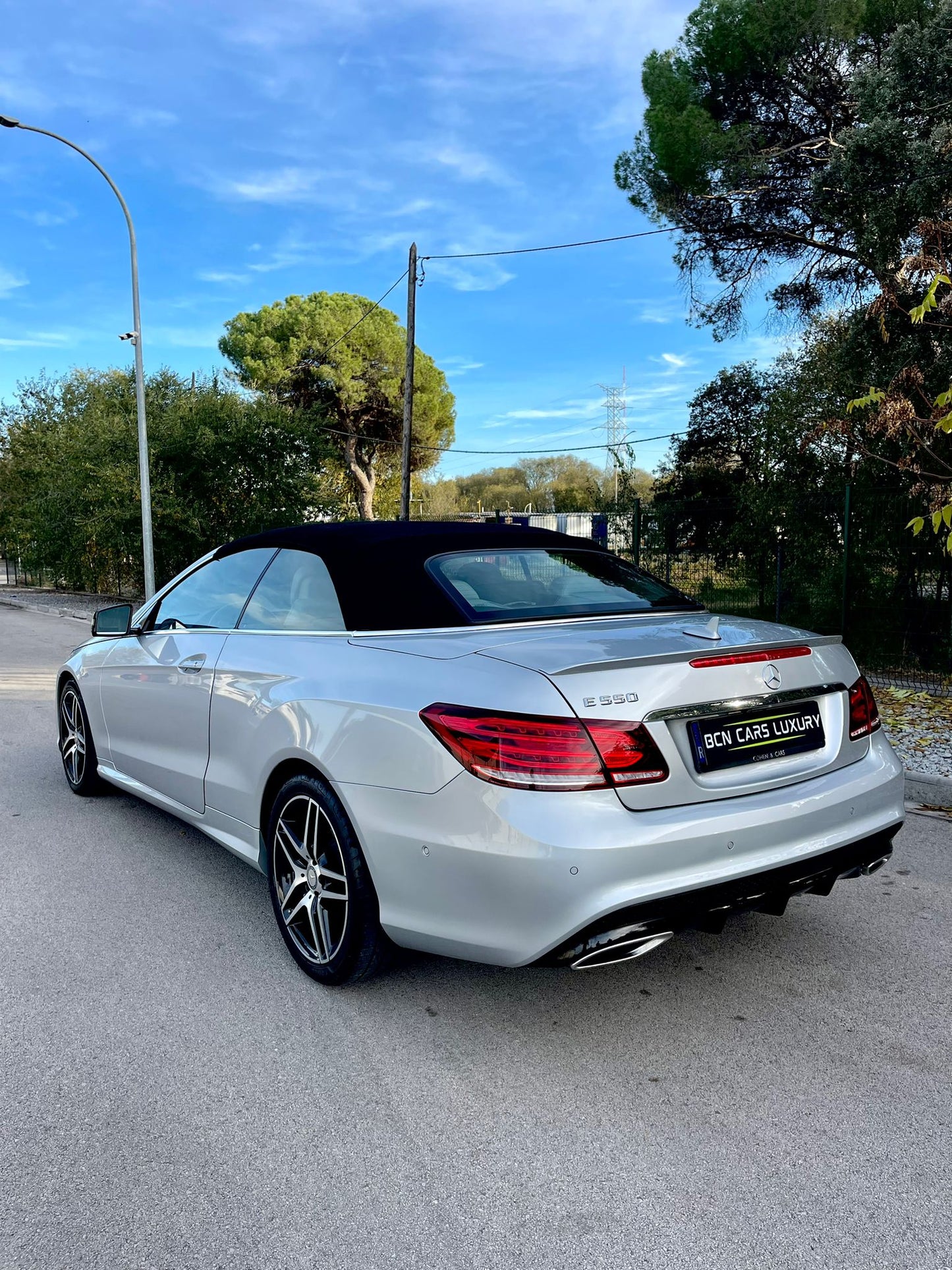 MERCEDES CLASE E550 4.7 V8 BITURBO 410CV CABRIO