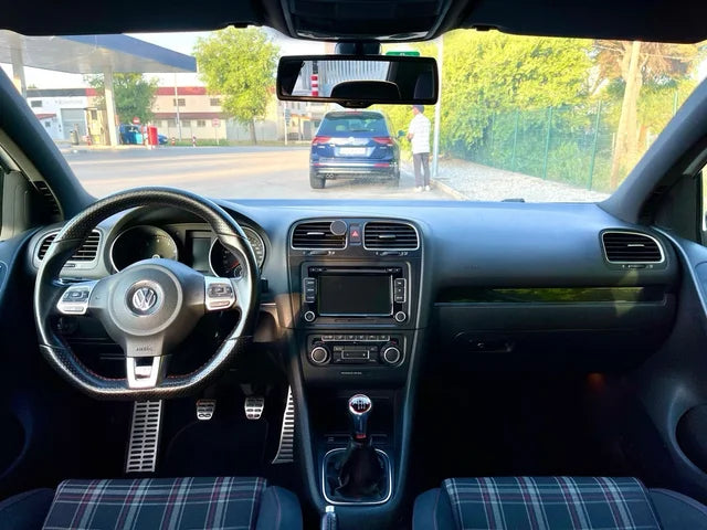 VOLKSWAGEN GOLF VI GTI 2.0TFSI 211CV